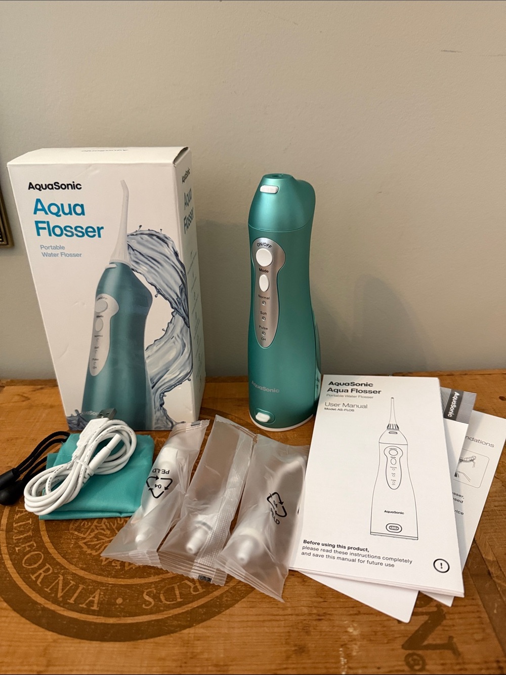 AquaSonic Aqua Flosser - Teal Water Flosser